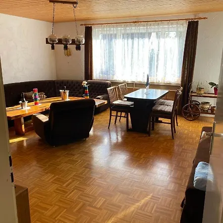 - - Einfache Monteursunterkunft Dillingen an der Donau