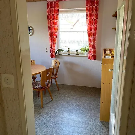 - - Einfache Monteursunterkunft * Dillingen an der Donau