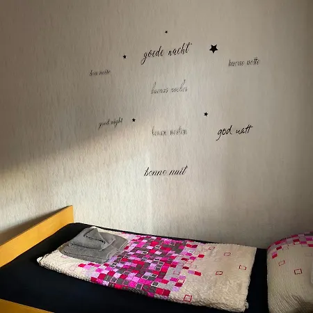 - - Einfache Monteursunterkunft Apartmán *