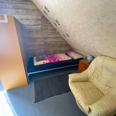 - - Einfache Monteursunterkunft Apartmán